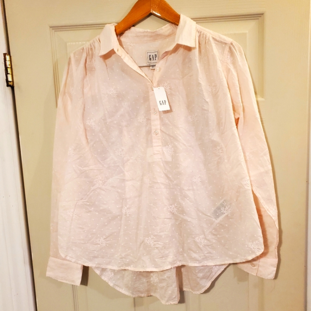 Floral GAP Light Pink Half-Button Up Shirt